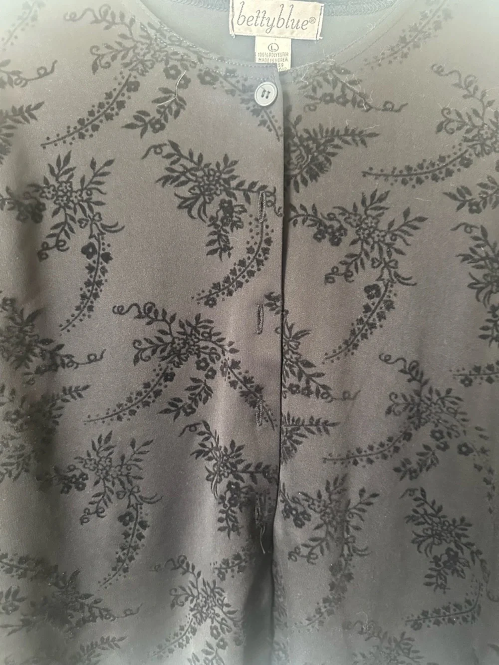 Betty Blue Black Floral-Pattern Button-Front Shirt - Picture 4 of 5